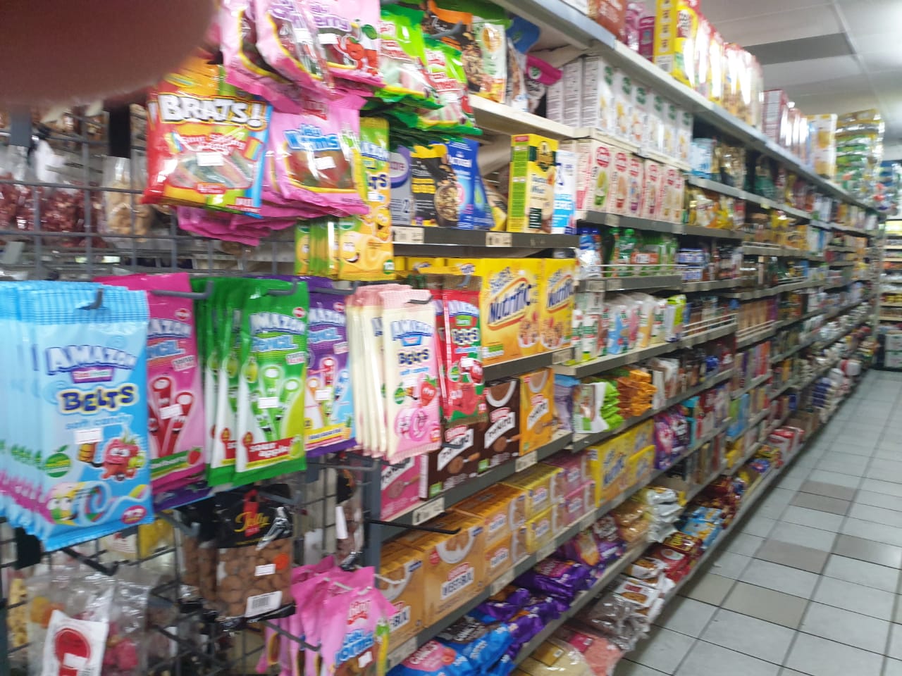Fresh goods display
